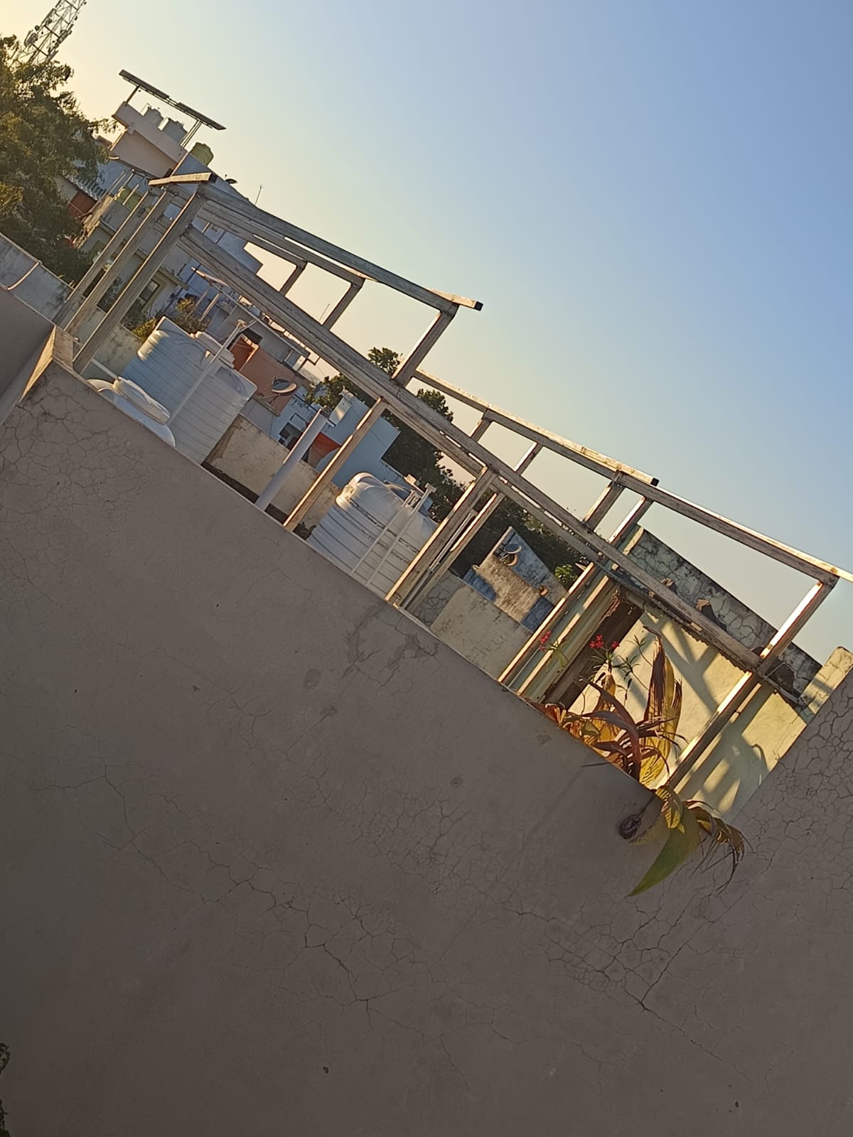 Rooftop Frame Install — Maharashtra
